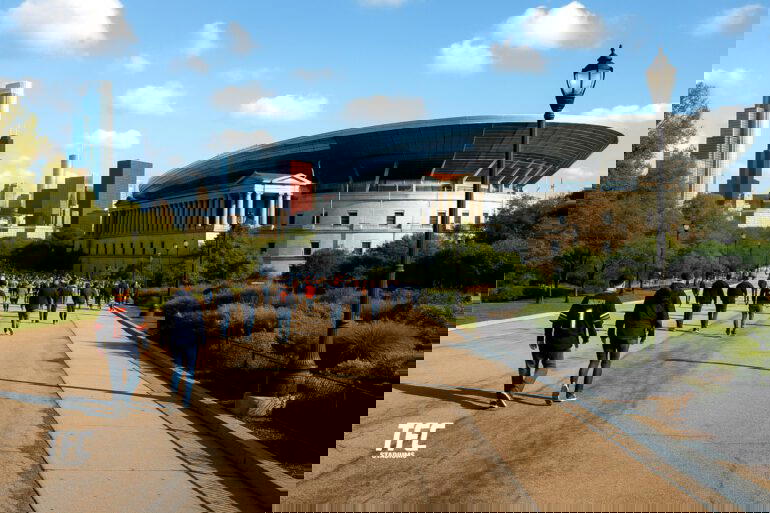 Soldier Field Walking Guide