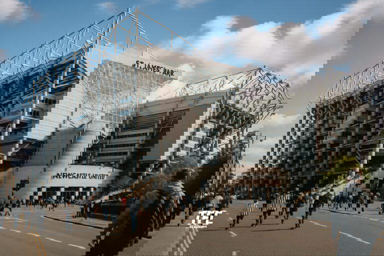 St James' Park Travel